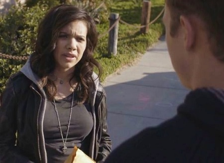 Sohvi Rodriguez as Mia Benitez in the tv series Animal Kingdom